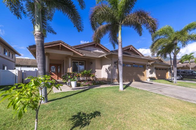 70 HOKU PUHIPAKA ST