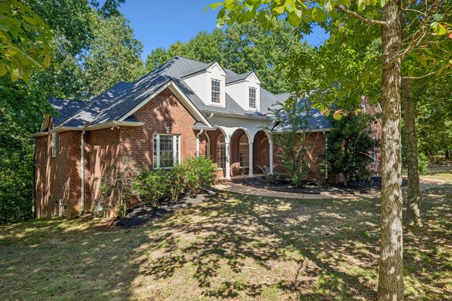 324 PEBBLEBROOK DR