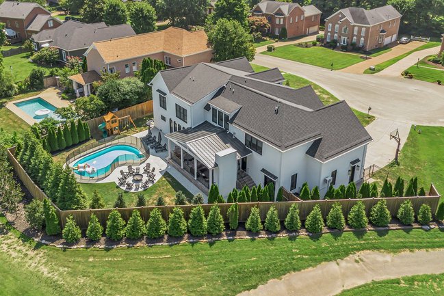 516 DUNWOODY CT