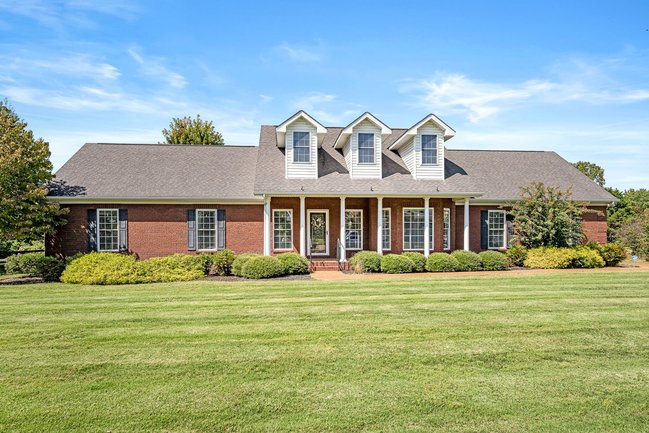 2101 STRATFORD RD