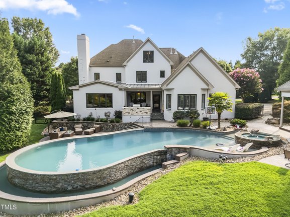 5808 CAVANAUGH DRIVE