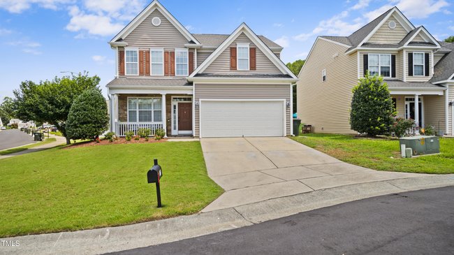 712 LATITUDE WAY