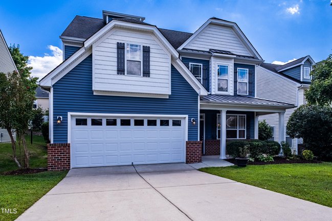3244 GROVESHIRE DRIVE